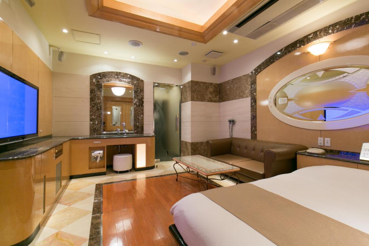 Hotel D-Wave Shinjuku（Adult Only) Tóquio Exterior foto